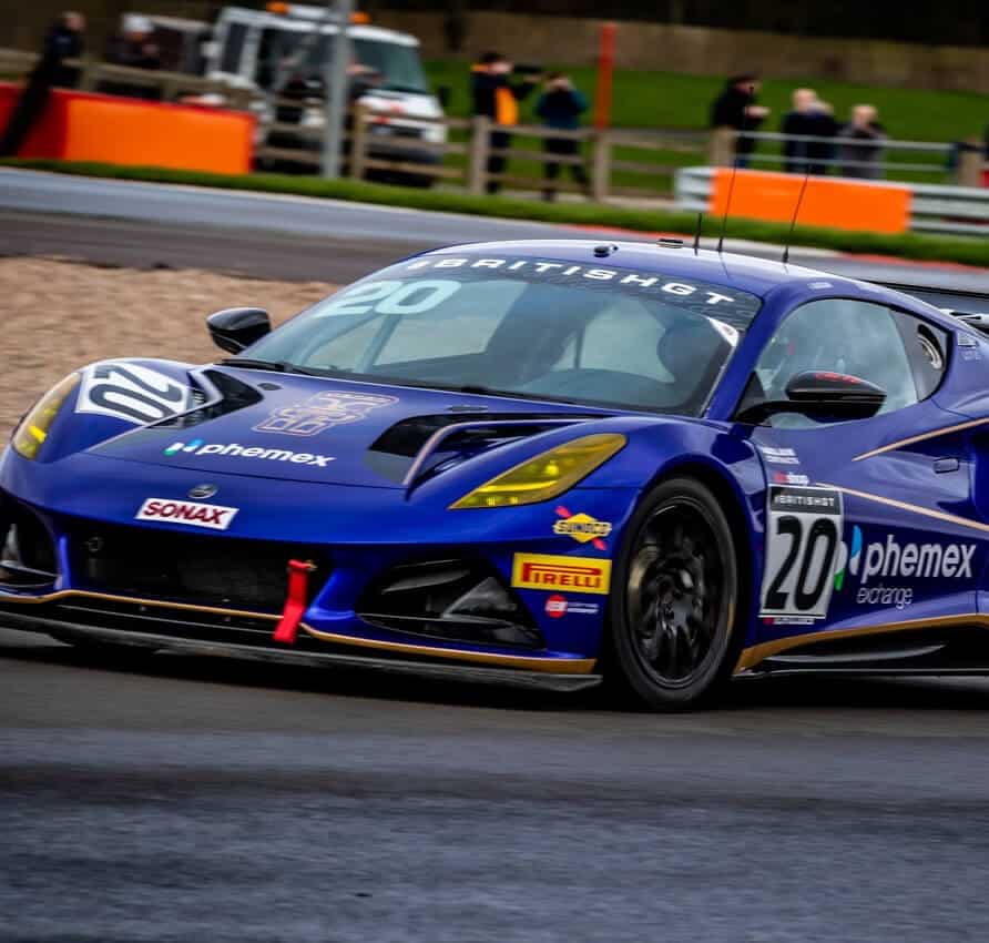 Dugganite race team
